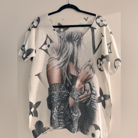 13 MADE IN ITALY OVERSIZED GRAPHIC TUNIC TOP - Picture 2 of 2